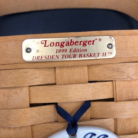 SOLD Longaberger 1999 Dresden Tour basket II Signed With Ceramic Tie-on Carol C. - Picture 2 of 8